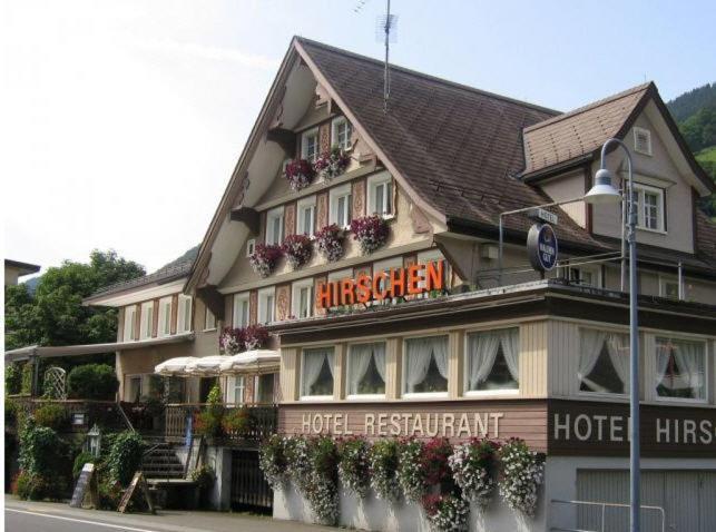Hotel Hirschen Alt St. Johann Eksteriør bilde