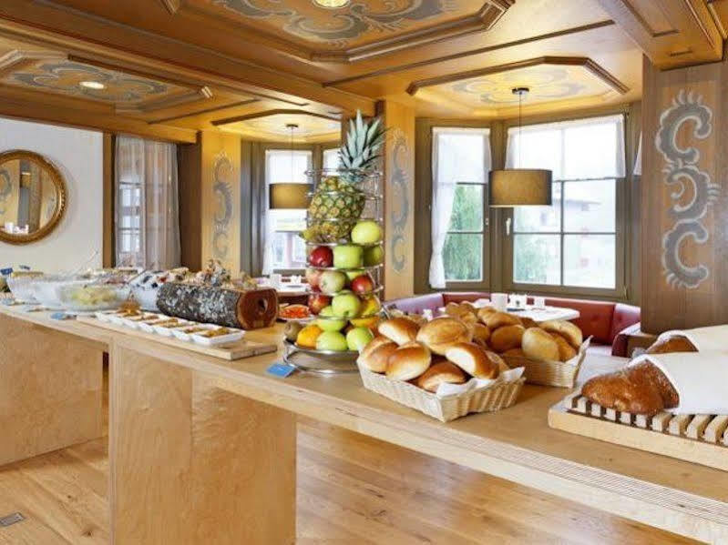 Hotel Hirschen Alt St. Johann Eksteriør bilde